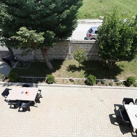 Hostel Baza - Swimming Pool Berat