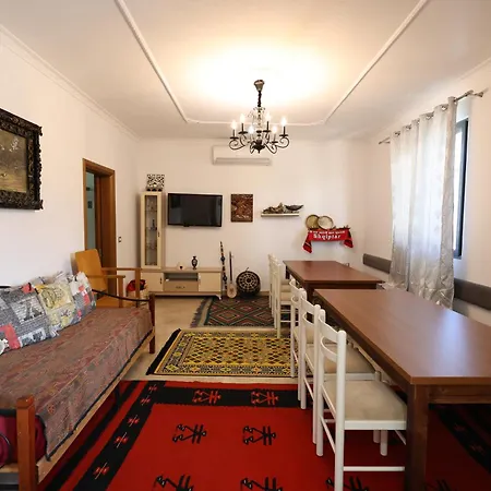 Baza - Swimming Pool بيرات