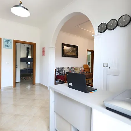 Auberge de jeunesse Baza - Swimming Pool *
