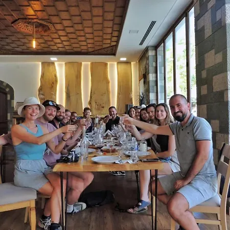 Baza - Swimming Pool بيت شباب