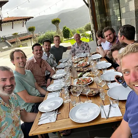 Baza - Swimming Pool Berat