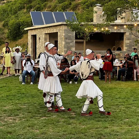 Baza - Swimming Pool * Berat