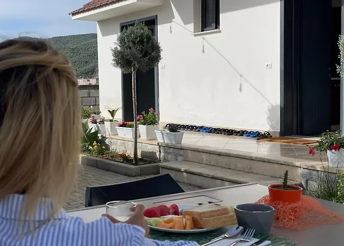 Baza - Swimming Pool *