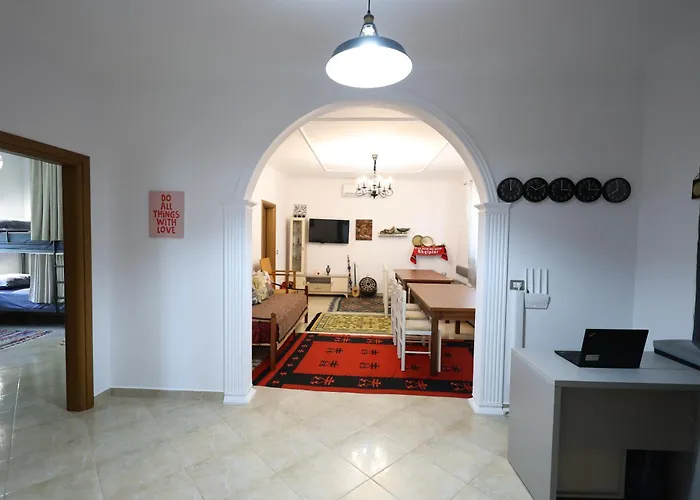 Baza - Swimming Pool *