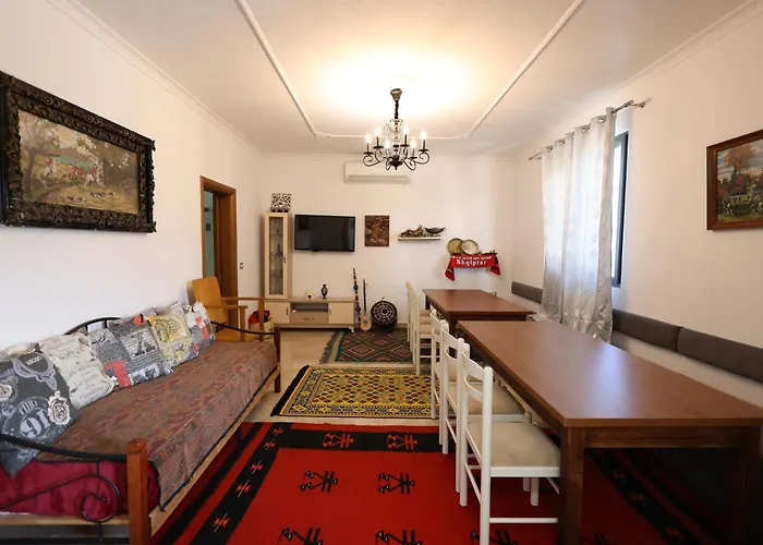 Baza - Swimming Pool Berat