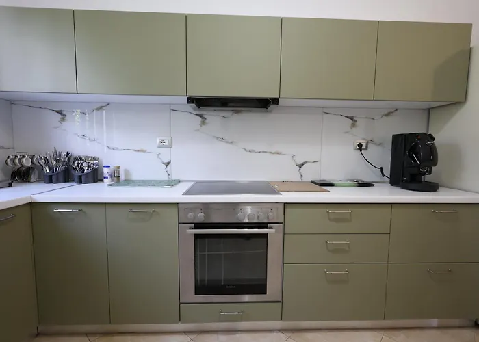 Baza - Swimming Pool Berat