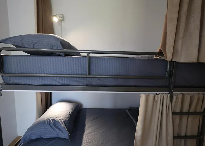 Ostello Baza - Swimming Pool *