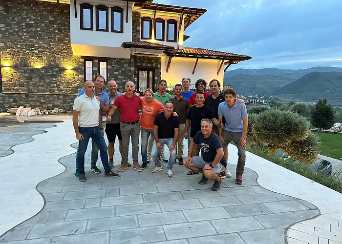 Baza - Swimming Pool * Berat